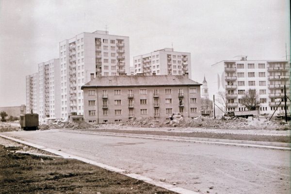 R. Sobota a rozvoj mesta začiatkom 80-tych rokov