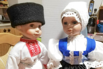 Gabriela Medvedova - vyšivky miniatúrnych bábik