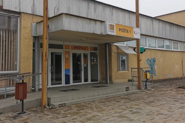 Slovenská pošta dala stanovisko k pobočkám v Dubovci a Hrnčiarskej Vsi