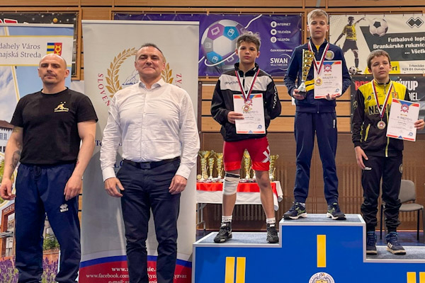 Štyria zápasníci Lokomotívy R. Sobota prenikli na medailové pozície