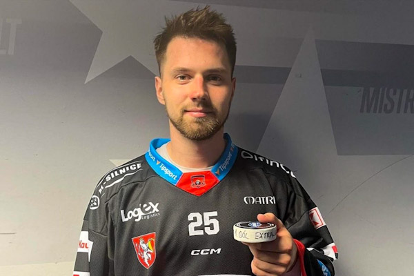 Hokejista Tamáši z R. Soboty skóroval premiérovo v českej extralige