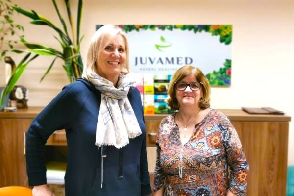 Podnikateľky Juršíková a Vargová z R. Soboty predávajú čaje pod vlastnou značkou Juvamed na celom Slovensku. Pripravujú novinku