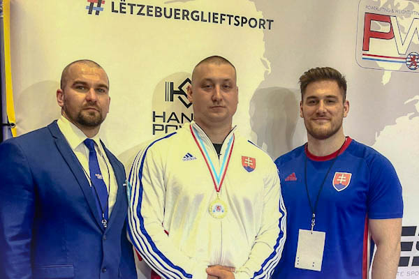 Slíž z R. Soboty skončil na majstrovstvách Európy v silovom trojboji šiesty