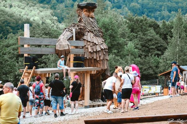 Obrovisko na Muráni sa stretlo s veľkým záujmom. Majitelia avizujú novinky a ponúkajú aj ubytovanie 