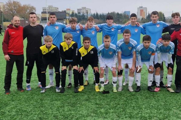 Starší dorastenci MŠK R. Sobota obsadili šieste miesto. Z prvoligových žiackych tímov skončila najlepšie trinástka