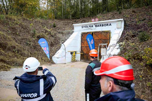 V Jelšave predstavili atraktívnu novinku. Verejnosti sprístupnili magnezitovú baňu + foto