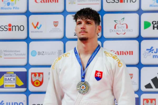 Slovenský zväz džuda ocenil najlepších. Ádám z R. Soboty obsadil druhé miesto medzi seniormi