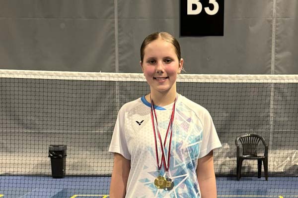 Klenovská bedmintonistka Fodorová získala zlato a striebro. Soboťanka Orosová brala z Košíc bronz