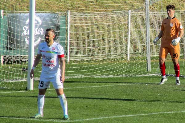 Csaba Juhász zariadil dvomi zásahmi triumf R. Soboty nad Námestovom. Na konte má dvadsať gólov