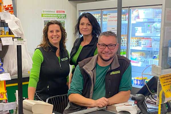 Tradičný obchod z Lučenca a Poltára spája poctivý predaj s moderným prístupom. Retro LC stavia na širokom sortimente a ochote pomôcť zákazníkom