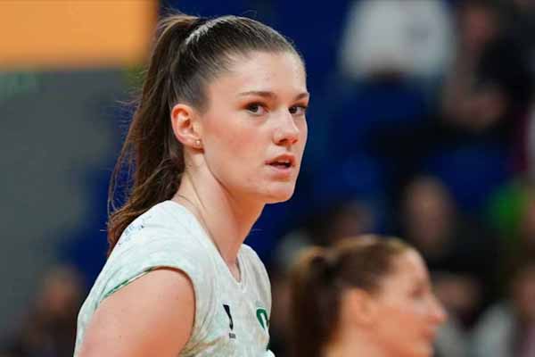 Poltárčanka Dreisigová ohuruje v českej extralige vo volejbale. Má na konte najviac bodov