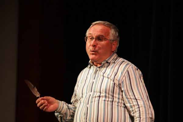 Jaroslav Lacko sa na dôchodku vrátil k réžii ochotníckeho divadla v R. Píle. Tešia ich divácke ohlasy