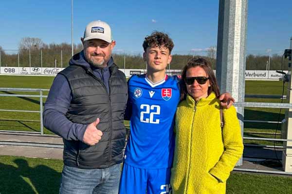 Rimavskosobotský futbalista Rendek zažil reprezentačnú premiéru. Nastúpil proti Rakúsku