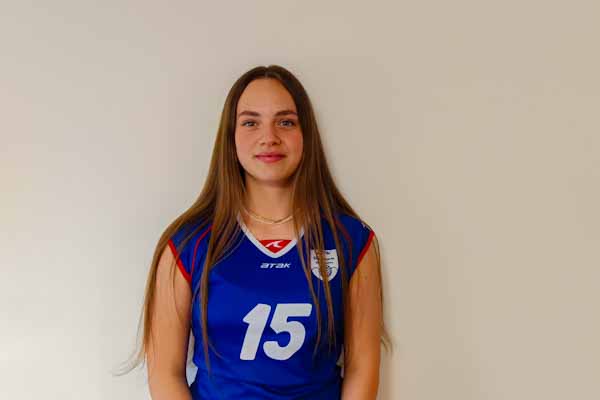 Hnúšťanka Hrušková prispela k postupu starších žiačok B. Bystrice na majstrovstvá Slovenska vo volejbale