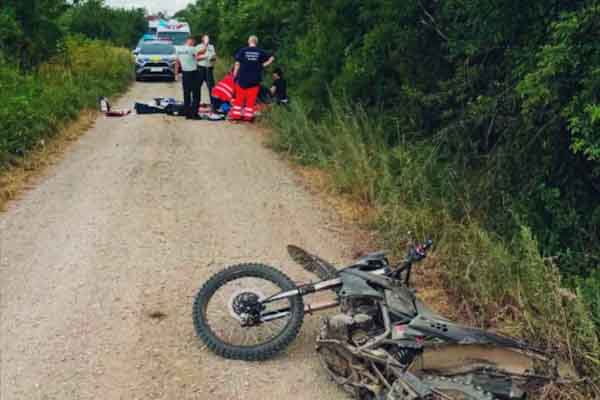 Pri Vlkyni zomrel motorkár. Nepomohlo oživovanie ani privolaný vrtuľník ATE