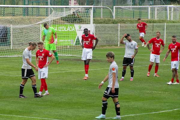 R. Sobota zvíťazila nad Spišskou Novou Vsou, hetrikom sa blysol Bartošík
