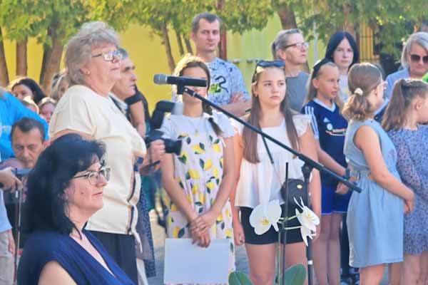 Rimavskosobotské školy začali nový rok s vyšším počtom žiakov. Na pozíciu riaditeľa CVČ Relax prišla jedna obálka