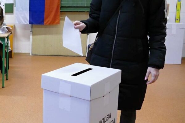 Do Zastupiteľstva BBSK kandiduje vo volebnom obvode Poltár týchto jedenásť uchádzačov