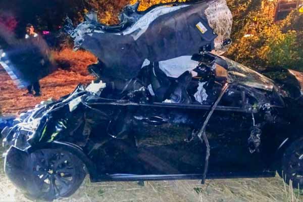 Dve tragické nehody v okrese Lučenec si vyžiadali tri životy. Polícia úseky nepovažuje za rizikové, naďalej čaká na posudky
