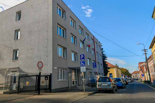 Domov dôchodcov v R. Sobote zostal nezrealizovaný. Poslanci pripomínajú potreby nových kapacít pre seniorov