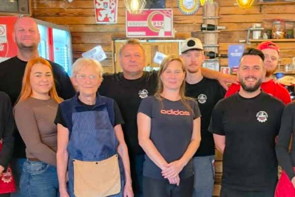 Poctivé halušky, rezne aj pizza v Lučenci. Pizza Restaurant ZTS stavia na domácej kuchyni